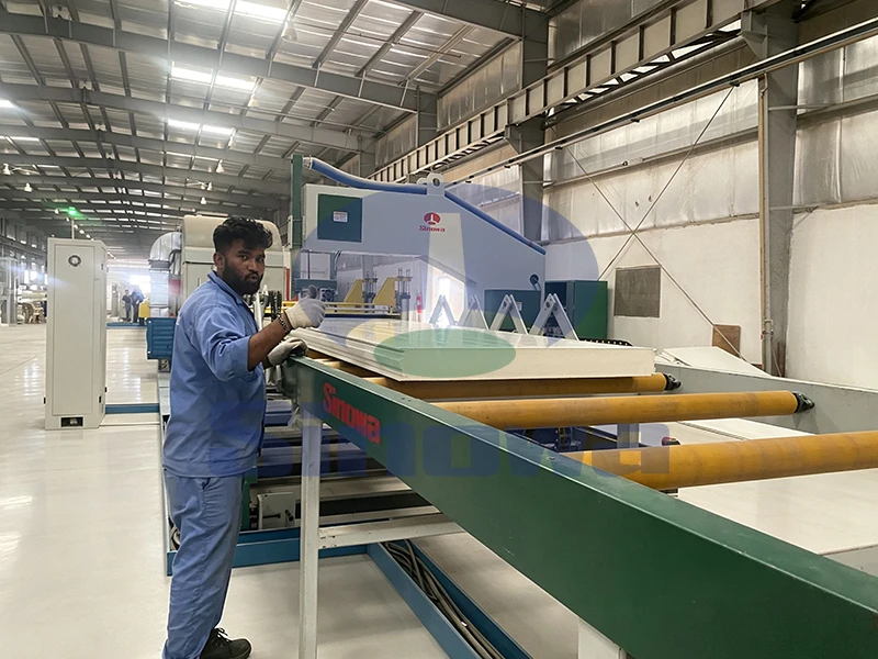 Can The PU Sandwich Panel Line Produce Roof And Wall Panels?