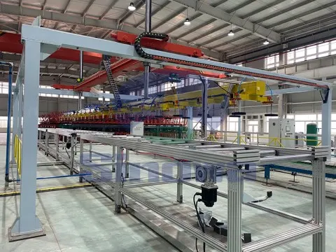 Does The PU Sandwich Panel Line Have PLC Automatic Control System?